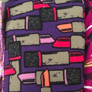 LuLaRoe unicorn lipstick leggings